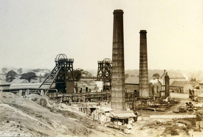 Mapperley Colliery Circa 1900